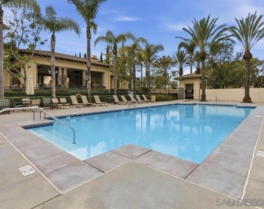2297 Treetop Lane - Photo Thumbnail 22