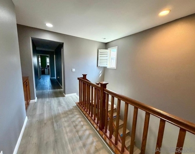 2297 Treetop Lane - Photo Thumbnail 16