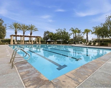2297 Treetop Lane - Photo Thumbnail 23