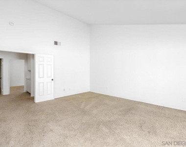 12520 Camberwell Ct - Photo Thumbnail 11
