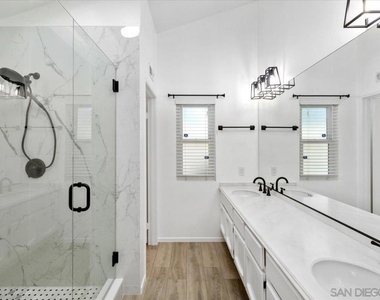 12520 Camberwell Ct - Photo Thumbnail 12