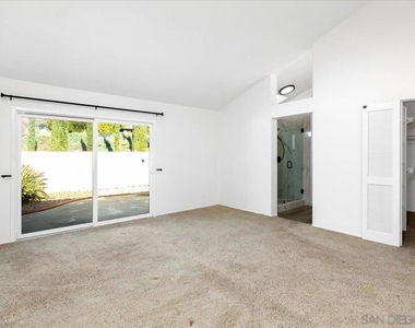 12520 Camberwell Ct - Photo Thumbnail 10