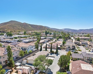 8719 Carribean Way - Photo Thumbnail 50