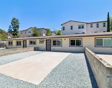 8717 Carribean Way - Photo Thumbnail 39