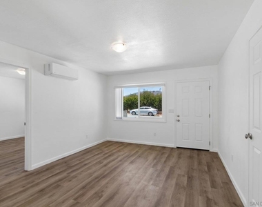 8717 Carribean Way - Photo Thumbnail 11