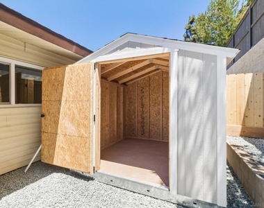 8717 Carribean Way - Photo Thumbnail 26