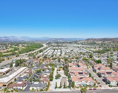 8717 Carribean Way - Photo Thumbnail 54