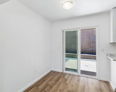 8717 Carribean Way - Photo Thumbnail 8