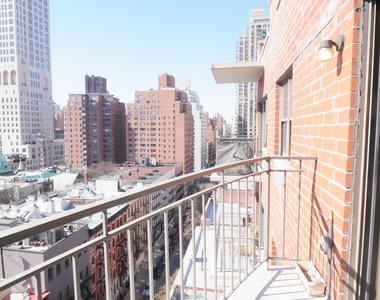 245 East 84th Street - Photo Thumbnail 15