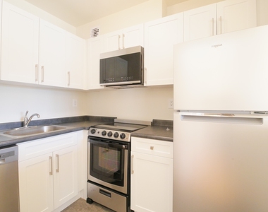 245 East 84th Street - Photo Thumbnail 11