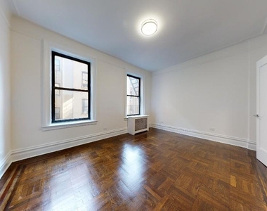 206 West 104th Street - Photo Thumbnail 4