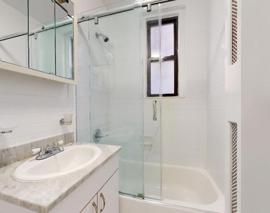 206 West 104th Street - Photo Thumbnail 5