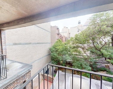 513 Second Avenue - Photo Thumbnail 4