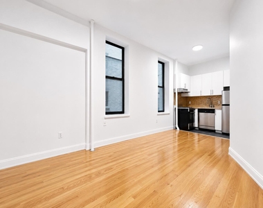 29 West 12th Street - Photo Thumbnail 1