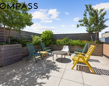 Degraw Street - Photo Thumbnail 14