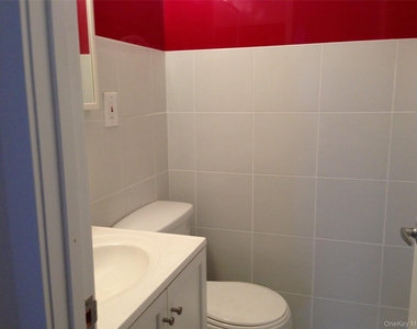 43-14 157 Street - Photo Thumbnail 3