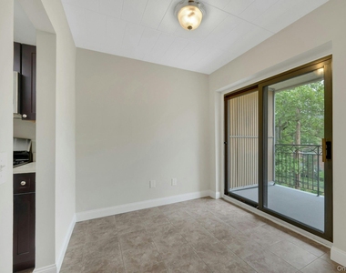 505 White Plains Road - Photo Thumbnail 7