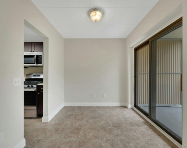 505 White Plains Road - Photo Thumbnail 8