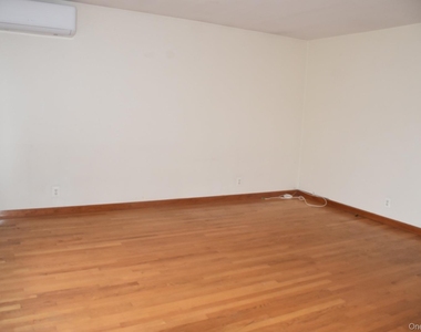 14939 123rd Street - Photo Thumbnail 4