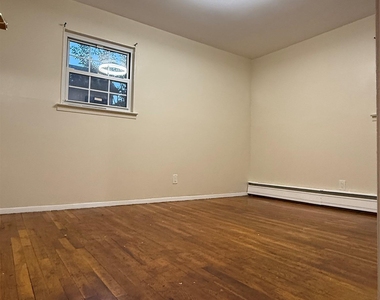 15 Meriam Street - Photo Thumbnail 2