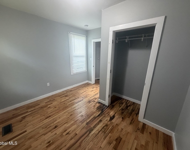 193 Livingston Avenue - Photo Thumbnail 11