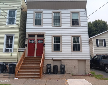 193 Livingston Avenue - Photo Thumbnail 15