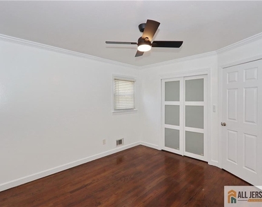 1299 Kline Place - Photo Thumbnail 18