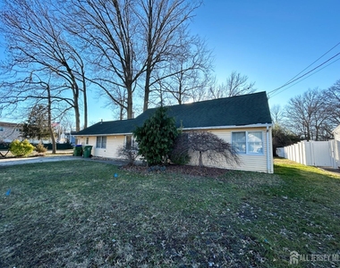 122 Vineyard Road - Photo Thumbnail 1