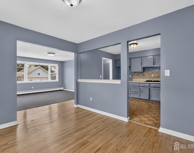 1755 Winfield Street - Photo Thumbnail 6