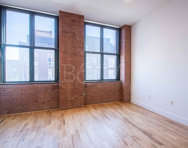 500 Driggs Avenue - Photo Thumbnail 1