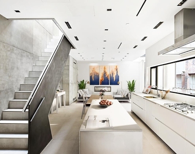 35 Walker Street - Photo Thumbnail 8