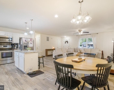 59 Rustic Lane - Photo Thumbnail 9