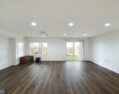 42557 Dreamweaver Drive - Photo Thumbnail 77