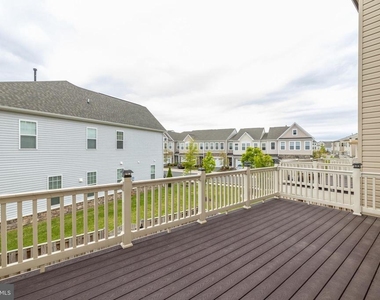 42557 Dreamweaver Drive - Photo Thumbnail 22