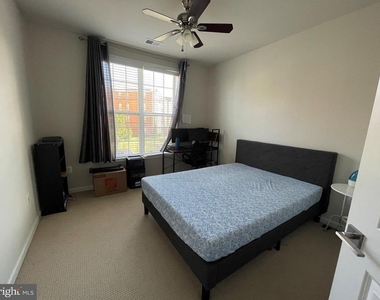 23479 Belvoir Woods Terrace - Photo Thumbnail 15