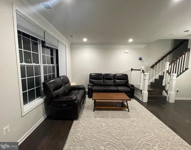 23479 Belvoir Woods Terrace - Photo Thumbnail 3