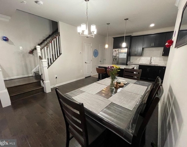 23479 Belvoir Woods Terrace - Photo Thumbnail 9