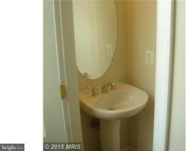 43762 Lees Mill Square - Photo Thumbnail 2