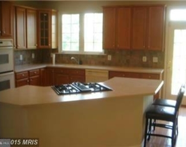 43762 Lees Mill Square - Photo Thumbnail 8