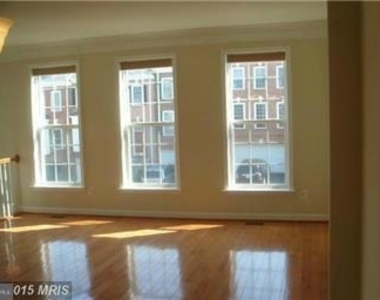 43762 Lees Mill Square - Photo Thumbnail 3
