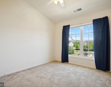 41685 St Albans Terrace - Photo Thumbnail 19