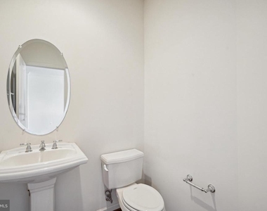 41685 St Albans Terrace - Photo Thumbnail 10
