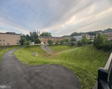 3165 Virginia Bluebell Court - Photo Thumbnail 39