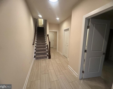 3165 Virginia Bluebell Court - Photo Thumbnail 4