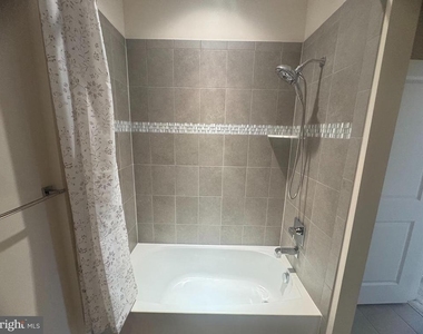 3165 Virginia Bluebell Court - Photo Thumbnail 24