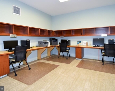 11800 Sunset Hills Road - Photo Thumbnail 32