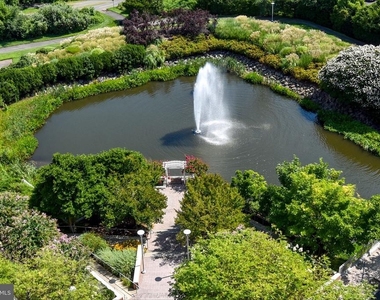 11800 Sunset Hills Road - Photo Thumbnail 20