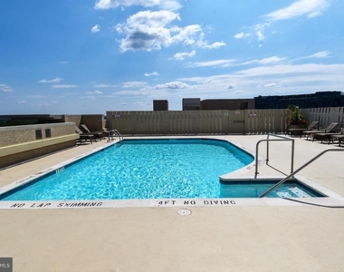 11800 Sunset Hills Road - Photo Thumbnail 22