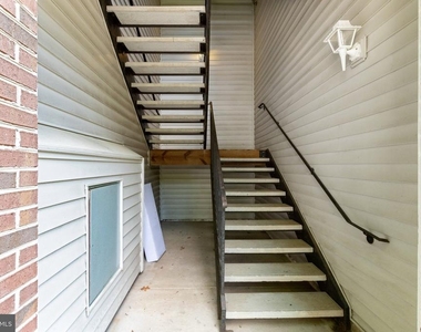 12729 Faircrest Court - Photo Thumbnail 6