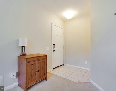 12729 Faircrest Court - Photo Thumbnail 10
